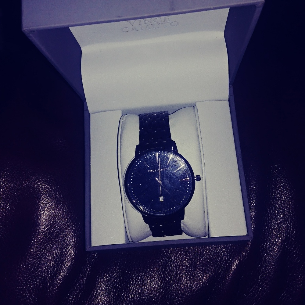 Vince Camuto